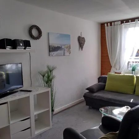 Haus Sandra Fewo 4, 2 Einzelbetten U Schlafcouch * Dahme (Schleswig-Holstein)