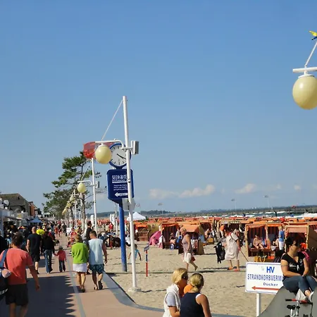 Haus Sandra 4, 2 Einzelbetten U Schlafcouch Daire